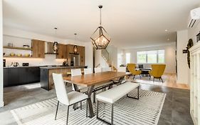 Le Memph Aigle Spacious Comfortable Condo Cottage Eco Friendly 3 Bedrooms - Hot Tub & Pool Memphremagog Lake